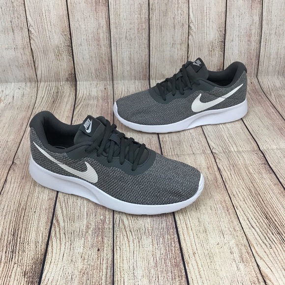 Nike Shoes - NEW Nike Tanjun SE Dark Gray White Running Shoes
